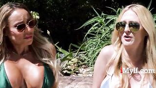 Cheating Housewives Turn Confession Into Sexy Lesbo Joy