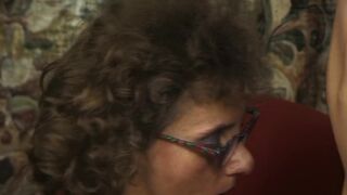 Aged Glasses Wench Rides Rod Then Swallows Facial
