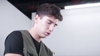 Freya Ferrari: the Influencer Gets Drilled in the Butt on the Table Live