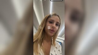 eighteen Year Old Italian Web camera Star Blond Pays the Delivery Stud with Sex and a Ejaculation in Her Throat