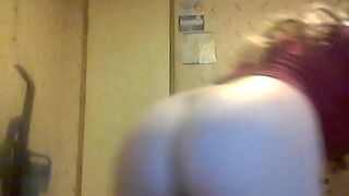 Hawt Mamma Masturbates For Dad Cum Hard
