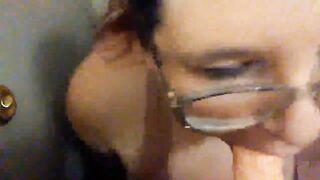 Large Tiity big beautiful woman gives a quick oral