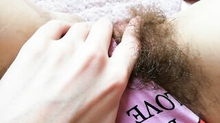 playing with my vagina hair in pants close up