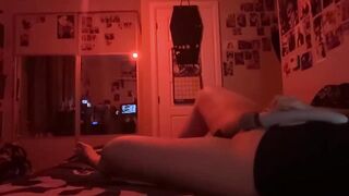 Sexually excited Trans Man has a fine jack off (quick cum!)