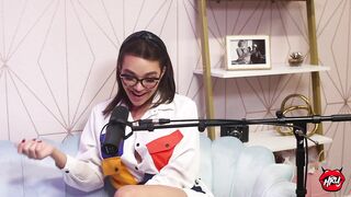 Emma Rose: Getting Becoming a Top & Dating as a Trans Porn Star!