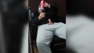 Onlyfans creator 24sevenbruno Bored home alone playing with his masturbator -MASSIVE SPUNK FOUNTAIN
