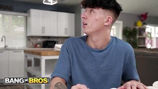 BANGBROS - Rachael Cavalli Ends A Steamy Shower With Axel And Ethan Covering Her Face With Cum