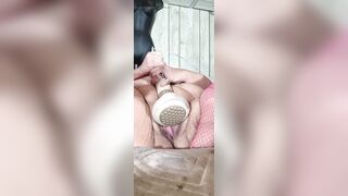 Somethings Fishy as This babe Squirts in the Reservoir Squirting a Gallon Want to Lick It up?