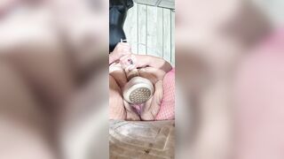 Somethings Fishy as This babe Squirts in the Reservoir Squirting a Gallon Want to Lick It up?