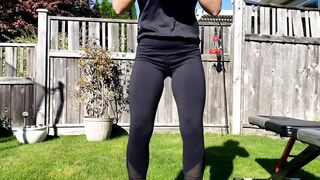 Little home workout in yoga panties