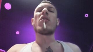 I looking around for valuable sub who will serve at my abode and keep cleaning after the SESSION