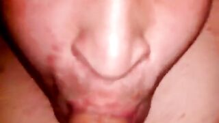Артем сосет сам себе кончил в рот дрочит ногами лижет ноги self suck autofellatio self footjob