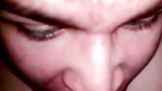 Артем сосет сам себе кончил в рот дрочит ногами лижет ноги self suck autofellatio self footjob