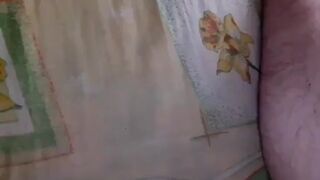 Артем сосет сам себе дрочит ногами лижет ноги сам себе self suck autofellatio self footjob