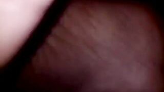 Артем сосет сам себе дрочит ногами лижет ноги сам себе self suck autofellatio self footjob