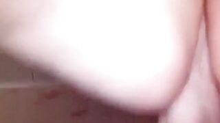 Артем сосет сам себе дрочит ногами лижет ноги сам себе self suck autofellatio self footjob