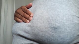 Enormous Breathing Tit Play with Sensitive Nipps