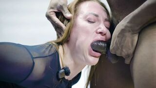 Intensive Deepthroat and Sexy Anal Sex for Julia!