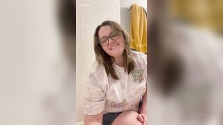 cute hotty humiliates u in the bathtub, then jerks u off (fetish custom episode)