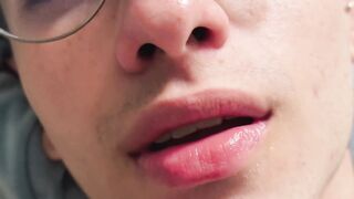 LARGE PENIS WORSHIP AND SHARED DEEPTHROAT ENJOYMENT WITH ANDCRISTIAN