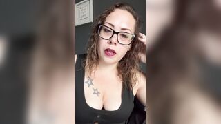 big beautiful woman stepmom mother I'd like to fuck bake 420 JOI cum with me