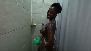 Black Gal Butt Clapping Biggest Melons Teats Pierced Hawt Stepdaughter In The Washroom Stepdad Walks In This babe Eagerly Entreats Him For a Golden Shower - Mastermeat1
