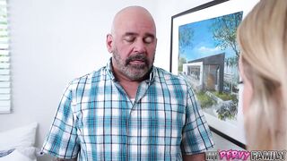 "I Don't Desire To Bang A Cucumber!", Stepdaugter Bangs Stepdaddy LARGE D - Ashley Alexander