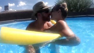 Preggo Pool Sex Youthful mother I'd like to fuck! Putting on a Show for the Neighbors
