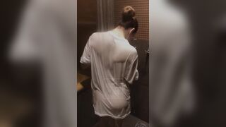 Large Butt Blond Showing off Beneath the Shower in My T-shirt