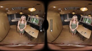 VR Bangers: Sexy Stepmom In Glasses Takes A Biggest Jock In Her Booty And Screws Hard - VR Porn