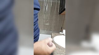 I KEEP MASTURBATING ALONE IN THE BATH, SOLO HUNK, HOMO, I'm coming