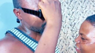 Delivery dude screw her madam in pleasant doggystyle for free
