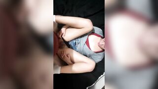 I walk into my ally's room, that babe lets me bang her out of a cum drum and swallows the milk.