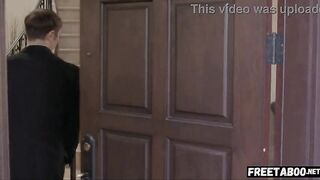 Jock Hungry Housewife Charlotte Sins Catches A Intimate Investigator & Suggests Him Her Soaked Snatch
