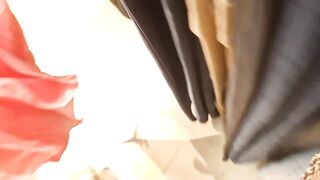 Amateur session: nicolettaembassi in constricted shorts