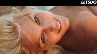 Blond Fingers Her Nude Twat on Sunny Beach Rocks