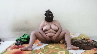 Large booty and consummate cunt gets creampie