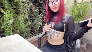 A stranger suggests me assist, and I thank him with the most excellent fellatio of his life - Aviigail