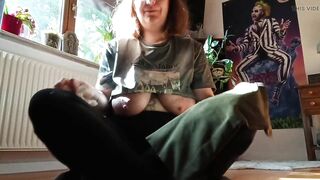 Crafting a pocket twat in less than a minute