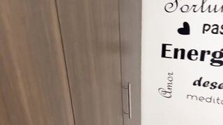 Empty room voyage ended with a Sloppy Fellatio and Hard Bang