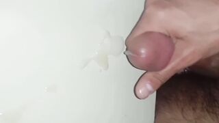 Shaggy Athletic Solo — Butt Slaps and Desk Jizz flow