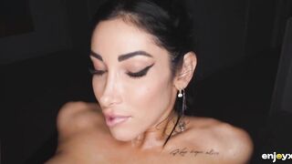 Slutty Masseur Caught the Breasty Cutie off Guard and Screwed Her Taut Twat