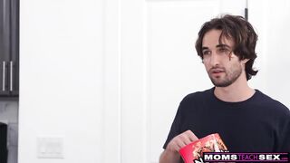 Shay Sights Sets Cunt Trap for Slob Stepson Lesson, "Dont U Dare Screw My Titties with Your Worthy Jock" - S26:E5