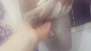 Close-up wife spies on a ally in the shower and sucks swallows cum