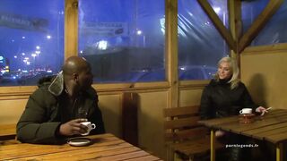 Blond Linda Ray sucks and screws 2 massive dongs