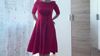 The stepmother asked for assist choosing an evening outfit and tempted her stepson into banging