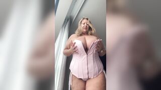 Giant hangers on blond big beautiful woman mother i'd like to fuck