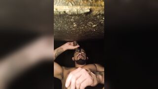 Giving head in the hair gloryhole