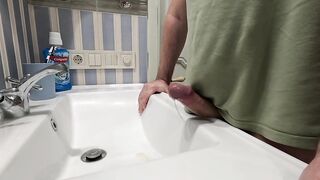 Whilst my boyfriend is lying down, I masturbate