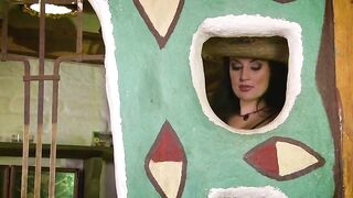 721 Carmen Croft
